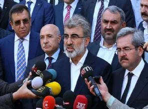 Soma'da Taner Yıldız'a avukat protestosu