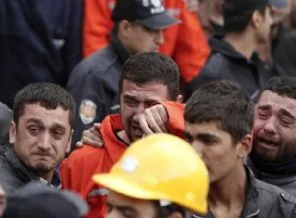 Söyle ana: Utanmak imandandır utanırlarsa