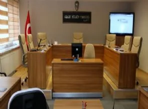Suçsuz 9 ay hapis yattı, tazminat kazandı
