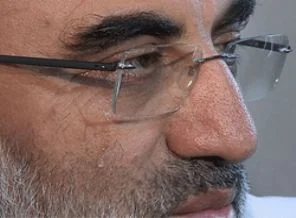 Taner Yıldız'ı ağlatan madenci