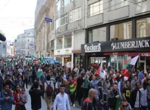 Ümmet için kardeşlik yürüyüşünde buluştular