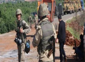 Uyuşturucu kaçakçıları da mı var?