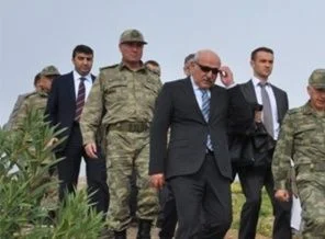 Vali İpek'ten Başbakan ve Öcalan'a takdir