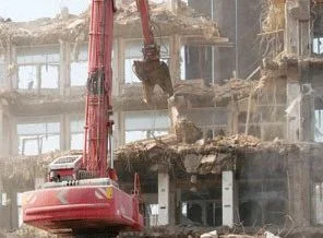 Vatandaş arsasını üçte bir fiyatına kaptırıyor