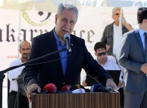 Arınç'tan hizmet sektörü vurgusu