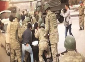 Aynı ablukayı mahkemede deniyorlar