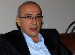 Bakan Lütfi Elvan hastaneye kaldırıldı