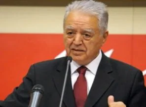 Baykal'ın İhsanoğlu eleştirisine CHP'den yanıt