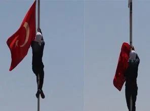 'Bayrak indirme' soruşturmasında 5 gözaltı