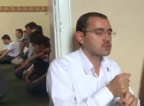 Bu camide hutbe işaret diliyle veriliyor