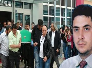 Cinayet saatinde fakültedeymiş!
