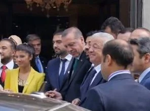 Erdoğan Paris'e adımını atar atmaz...