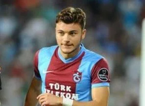 Erdoğan Trabzonspor ile anlaştı