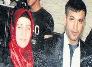 Eşini öldürürken polisi arayarak onay istedi