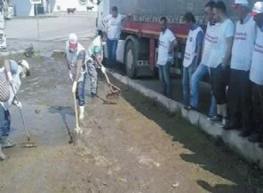 Eylem yapan işçilere dışkıyla müdahale