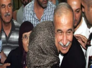 Hanefi Avcı'ya sevgi seli