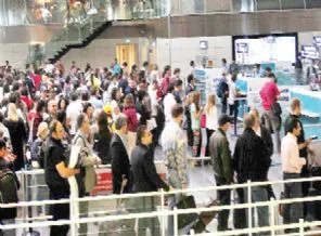 Havaalanında o çile bitiyor
