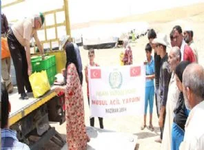 İHH, Iraklı mültecilerin yanında