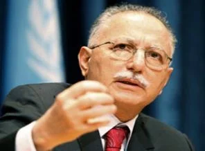 İhsanoğlu, Köşk finansını nasıl sağlayacağını açıkladı
