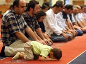 İlk teravih namazı bugün kılınacak