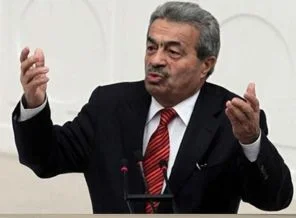Kamer Genç'i Kandil kurtardı