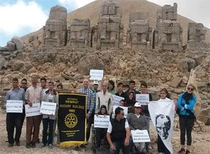 Nemrut'a tırmanış engel tanımadı