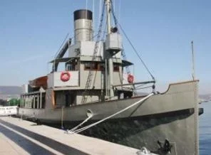 Nusret Mayın Gemisi İzmir yolcusu