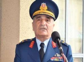 O komutan YAŞ listesinde