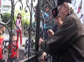 Oruç Baba türbesinde protesto