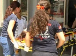 Otomobil şarampole yuvarlandı
