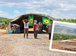 PKK kapattığı yola çadır kurdu