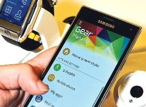 Samsung yeni telefonunu tanıttı