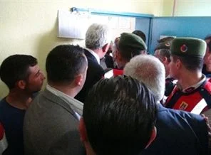 Sandık başında gerginlik