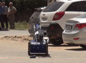 Şüpheli paketten bu kez bomba çıktı!