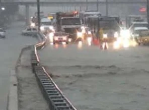Trafiğe kayıtlı araç sayısı arttı