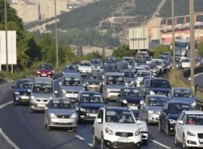Trafikte 'makas' atana hapis cezası