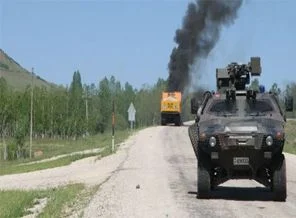 Varto-Karlıova yolunda gerginlik: 4 asker yaralı