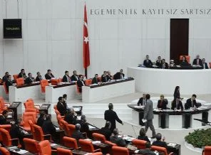 Yeni yargı paketine onay
