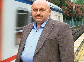 Zaman yazarından bol hükümet, az cemaat eleştirisi...