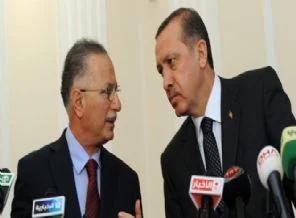 Anketlere göre İhsanoğlu'nun şansı yok