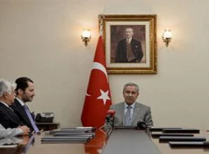 Arınç Fatih Erbakan'ı kabul etti