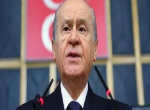 Bahçeli: Zorla attırılan 3 golün seni kurtaracağını sanma