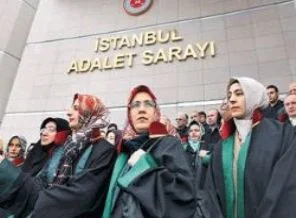 'Başörtüsü dinî özgürlüktür'