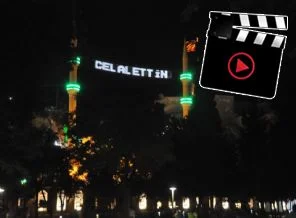 Belediye Başkanı adını mahyaya yazdırdı