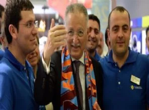 Ekmeleddin İhsanoğlu, Trabzon'da fena gaf yaptı