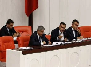 Eroğlu: Yolsuzluk diye bir şey yok