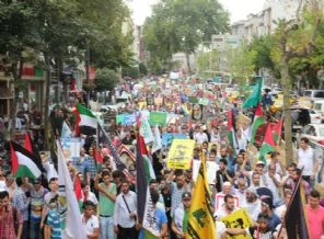 Fatih'te Kudüs Günü vesilesiyle Gazze'yle dayanışma eylemi