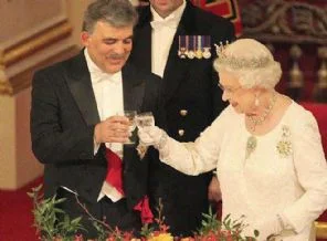 Gül ile yine ters düştüler