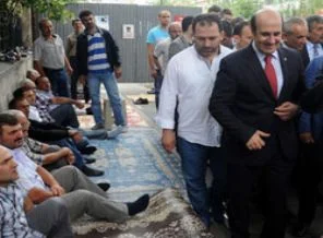 İhsanoğlu'na Trabzon'da şok tepki
