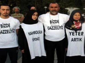 İsrail'e tepki için ailesiyle Gazze'ye yürüyor